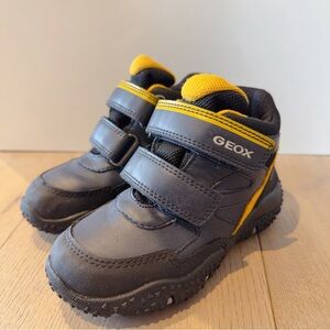 Geox Kids Black and Yellow Velcro Trail Sneakers Baltic Abx 
waterproof boots